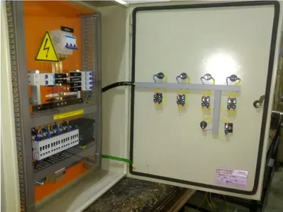 Quadro Acionamento de Ar-Condicionado CLP